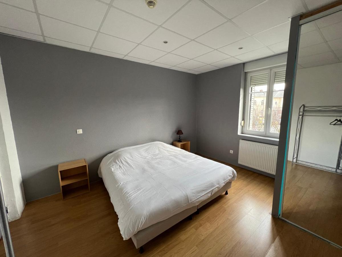 Le Conde Hotel Montdidier  Luaran gambar